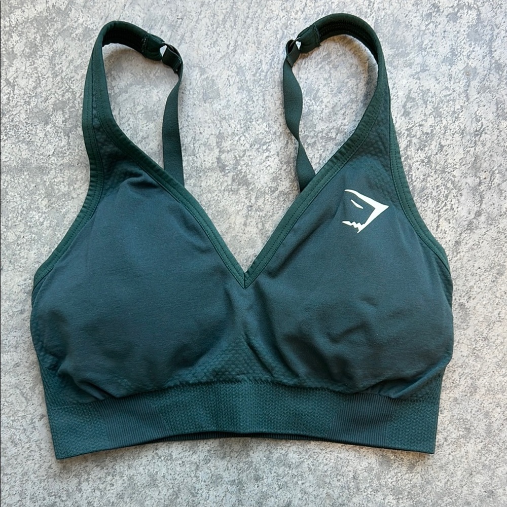 NWOT Vital Seamless V Neck Sports Bra